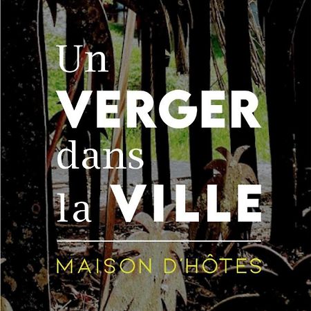 Un Verger Dans La Ville Saint-Parres-aux-Tertres Exteriér fotografie